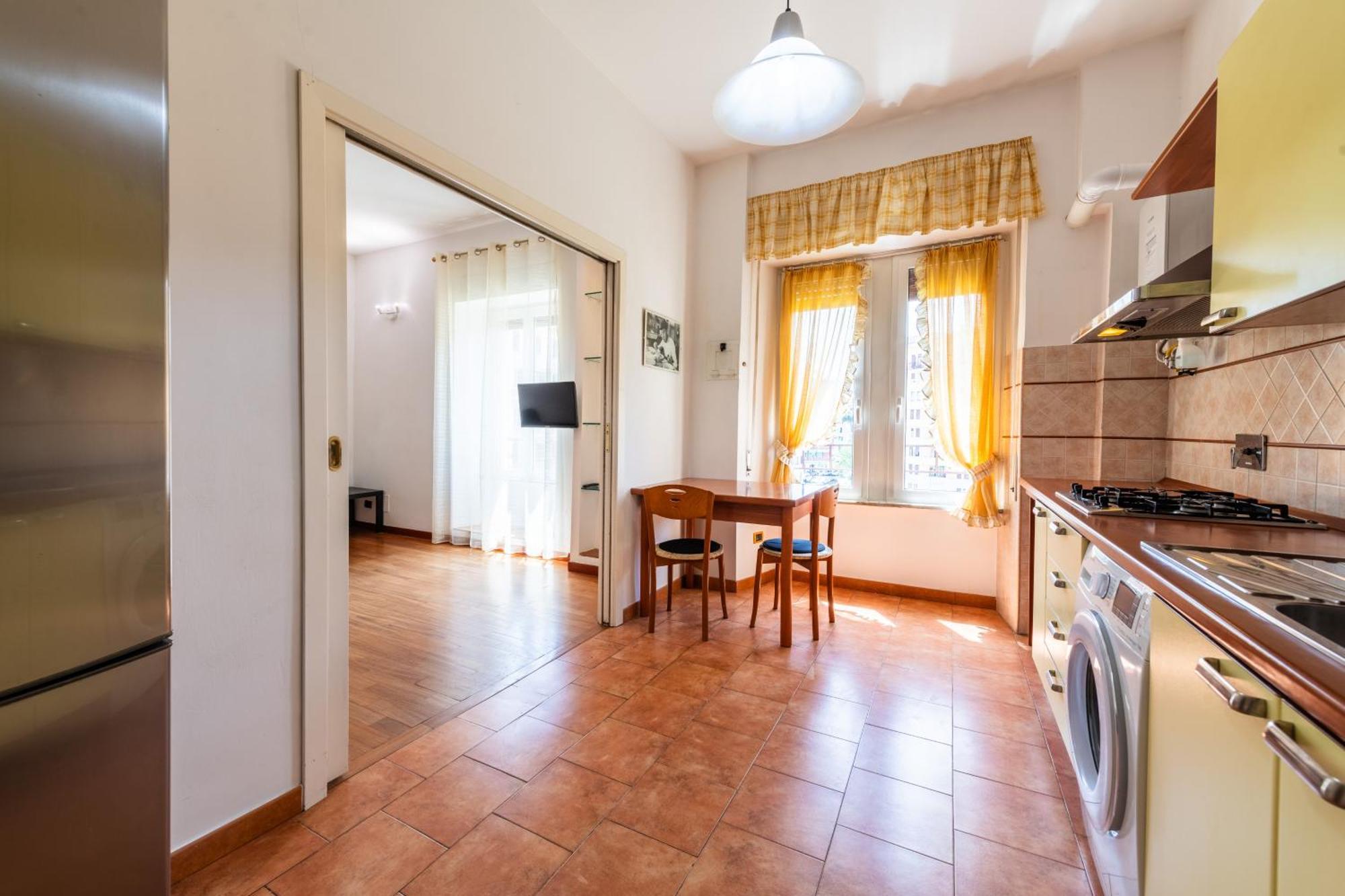 Apartment Re Di *
